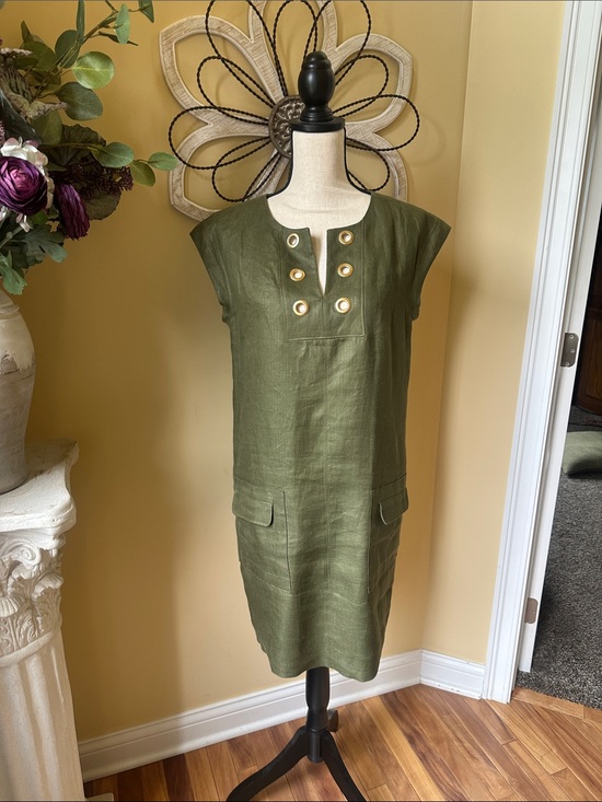 J. Crew Dresses & Skirts - J. Crew Olive Green Mini Dress with Gold Eyelet Detail